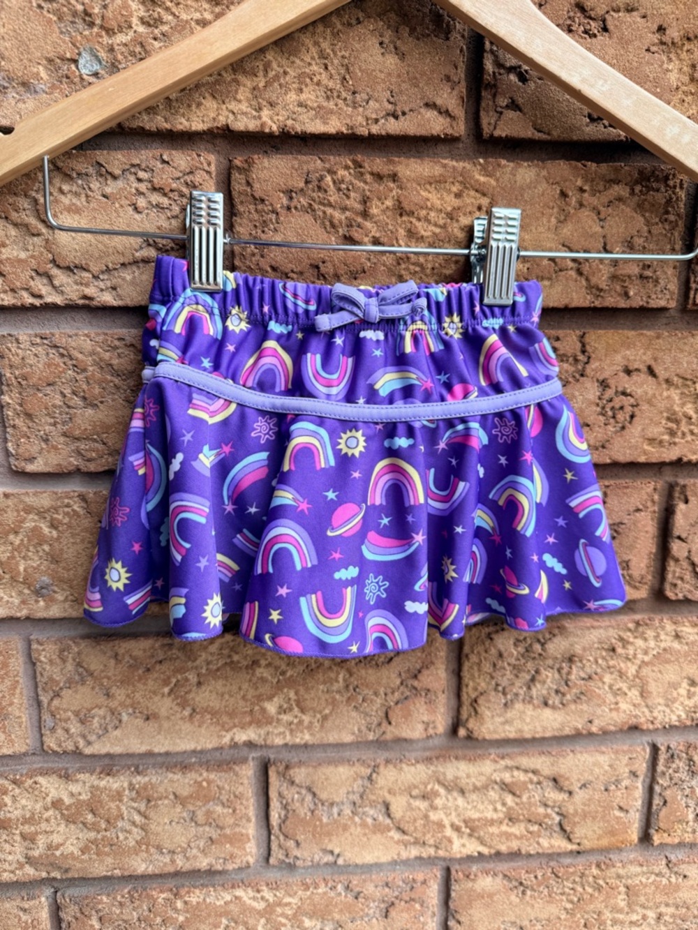 10/$25 • UV Skinz Rainbow Print Swim‎ Skirt